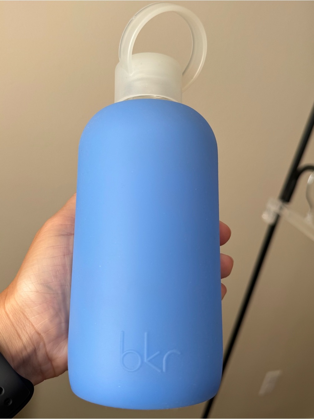 bkr Glass Bottle With Sky Blue Silicone Sleeve